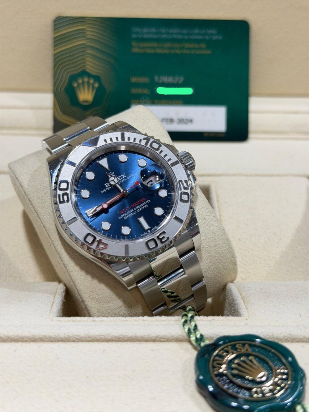 Rolex Yachtmaster 40mm Blue Dial Platinum Bezel 126622